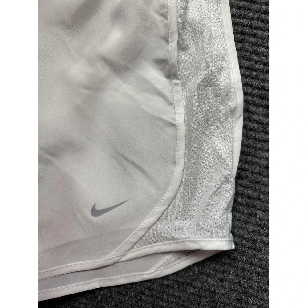 Nike Dri-FIT Running Shorts Kids XL White Standard Fit Athletic Gym Training New